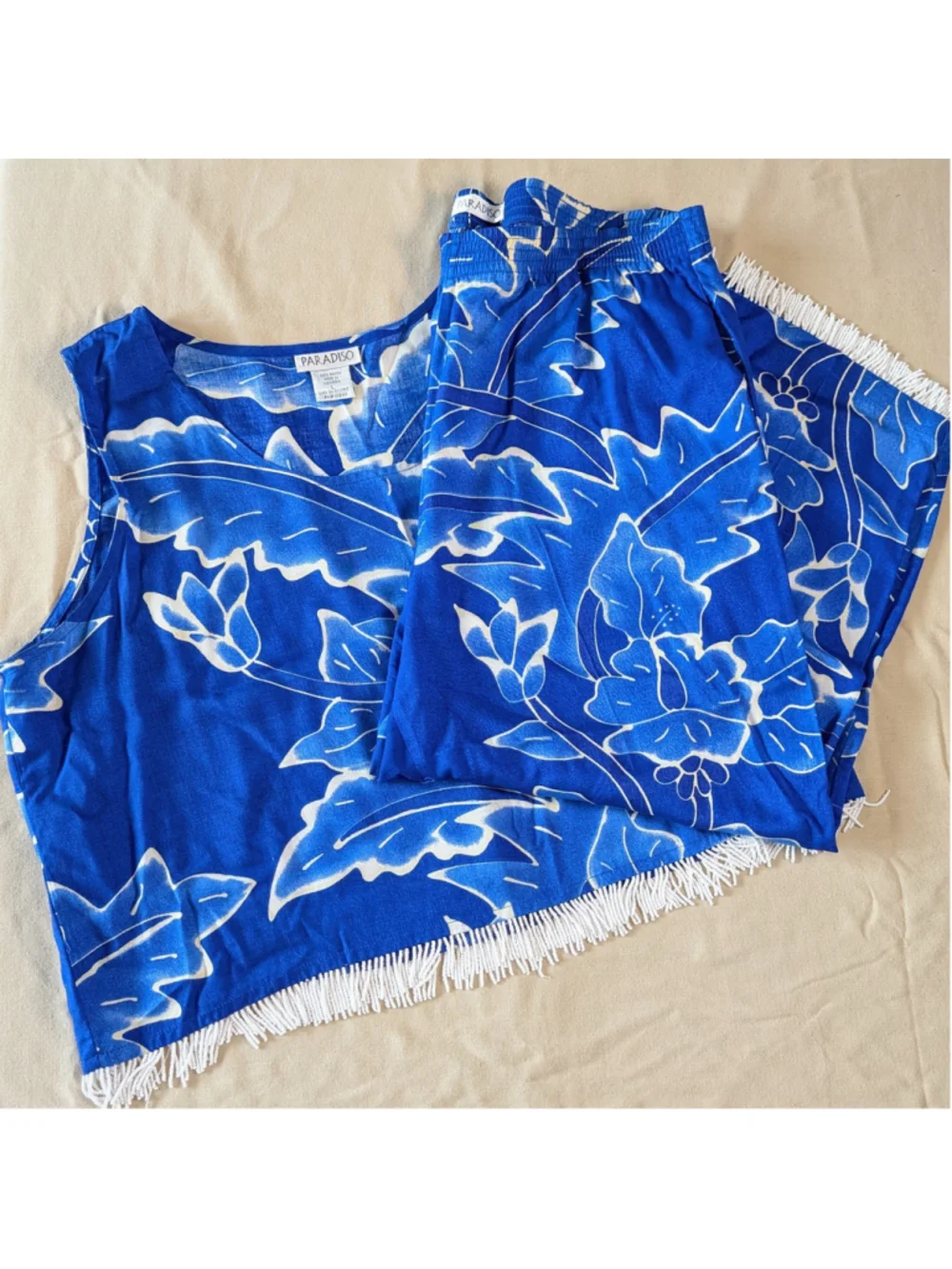 Vintage Tropical 2pc Set Blue Floral Beaded Fringe Top Capri Pants Resort Island